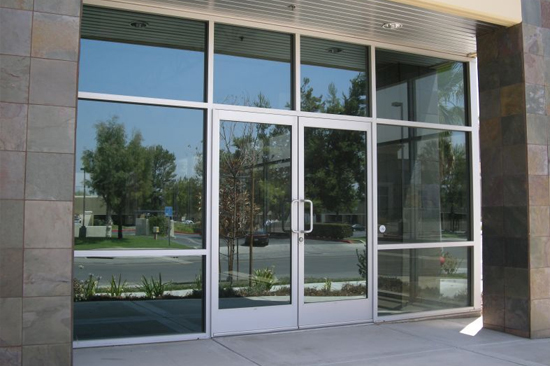 St. Petersburg-commercial-door-repair