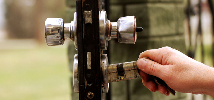 front door latch repair St. Petersburg